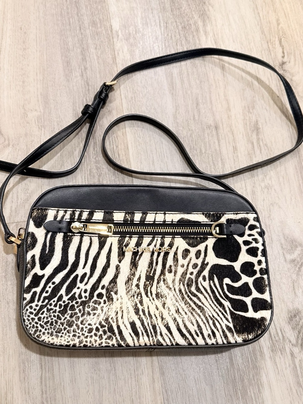 Michael Kors Jet Set Large Leopard-Print Calf Hair Crossbody Bag